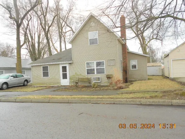 275 Scott St, Markle, IN 46770