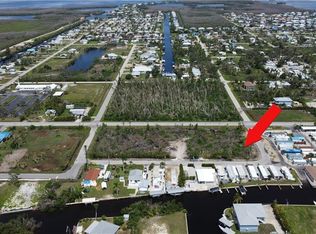 2610 Bamboo St, Saint James City, FL 33956