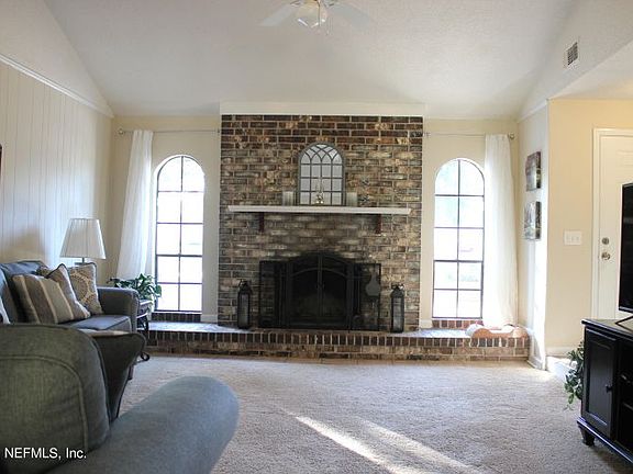 5th image of 5556 Forrest Dr
