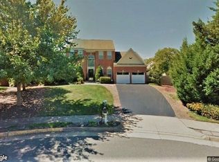 108 Exmoor Ct NW, Leesburg, VA 20176