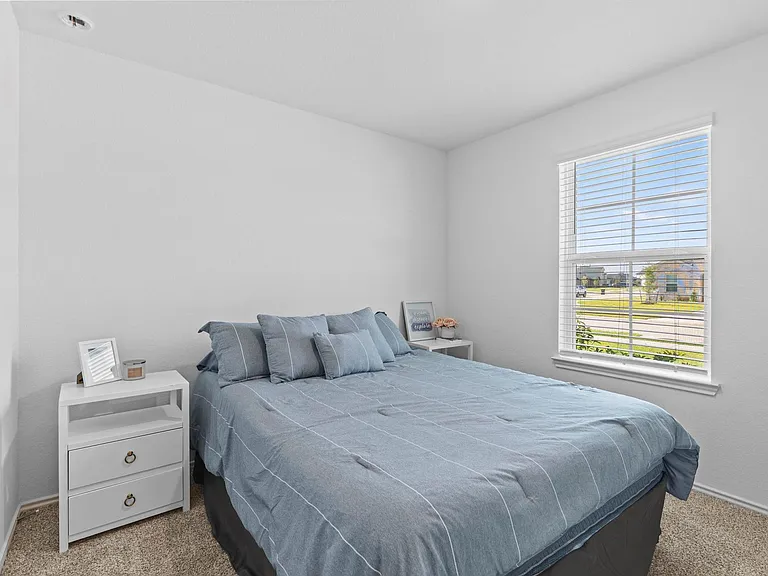 31234 Yatesbury Ln — Photo 7