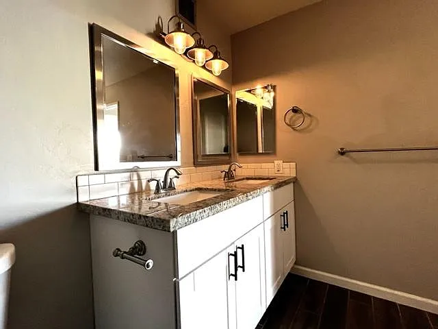 1410 W Cerrada Colima — Photo 42