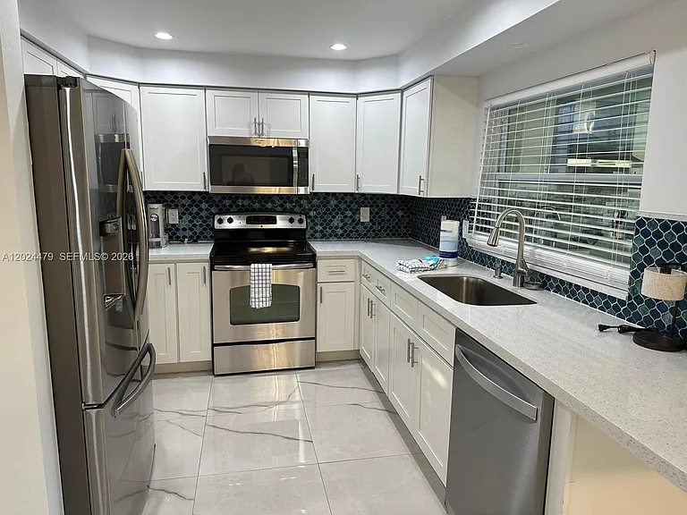 2212 Club House Rd — Photo 11