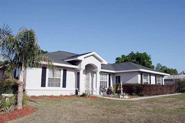 1st image of 17290 NE 22nd Ct