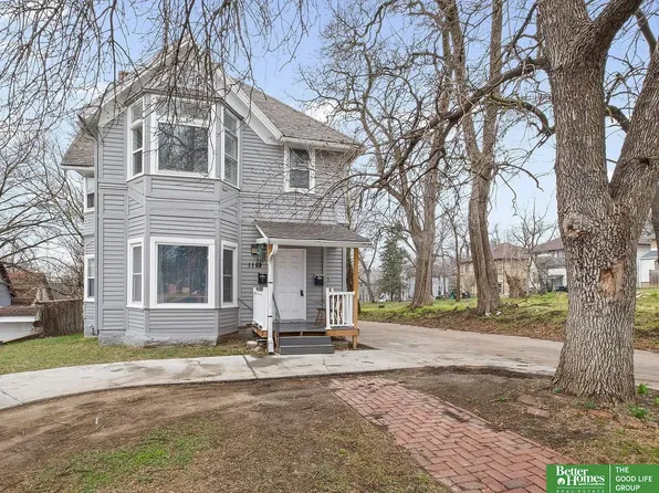1112 N 40th St, Omaha, NE 68131