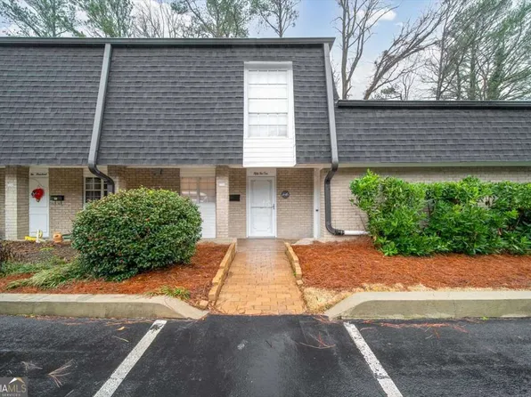 5210 Chemin De Vie, Sandy Springs, GA 30342