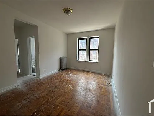 2851 Valentine Ave #A32 — Photo 7