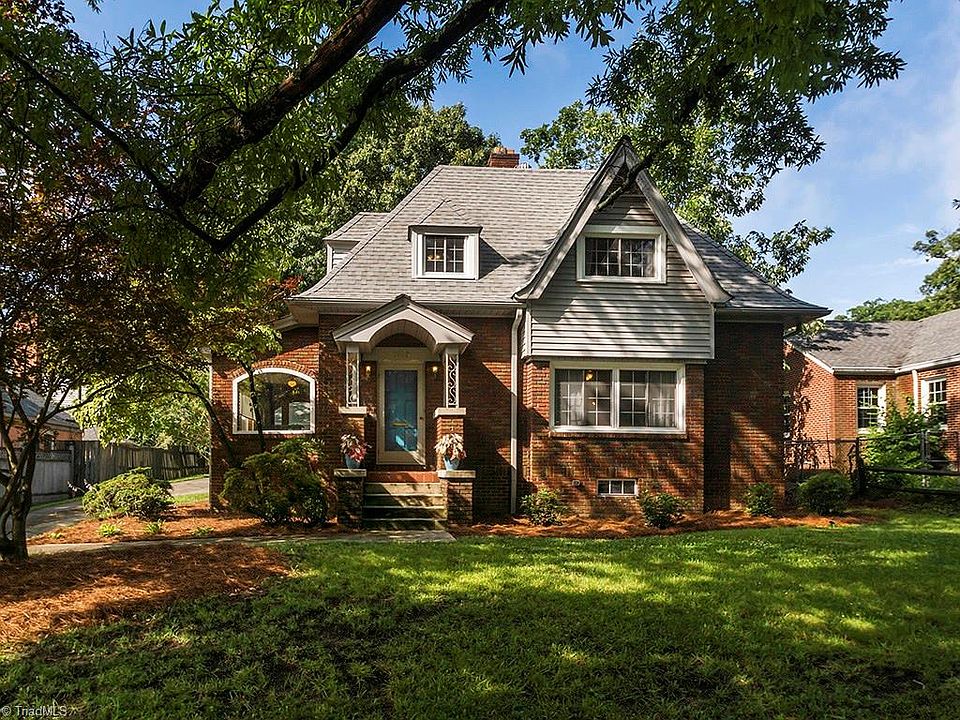 1st image of 1903 W Friendly Ave
