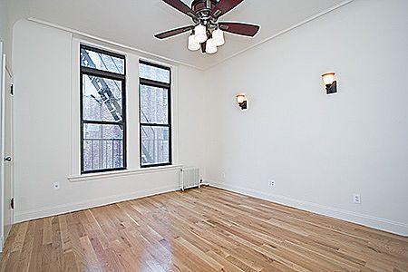 3rd image of 105 E 15th St APT 75