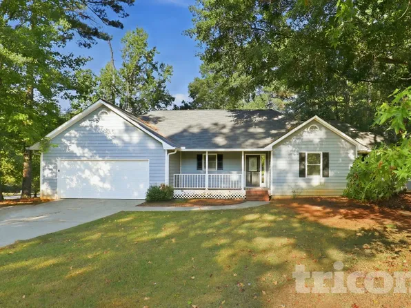 2965 Windcrest Dr, Hampton, GA 30228