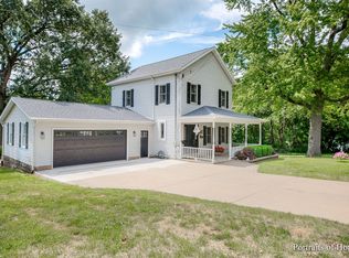 513 Highland Ave, Dixon, IL 61021