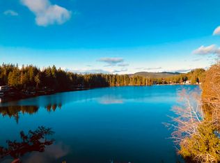 990 W Lakeside Dr, Shelton, WA 98584