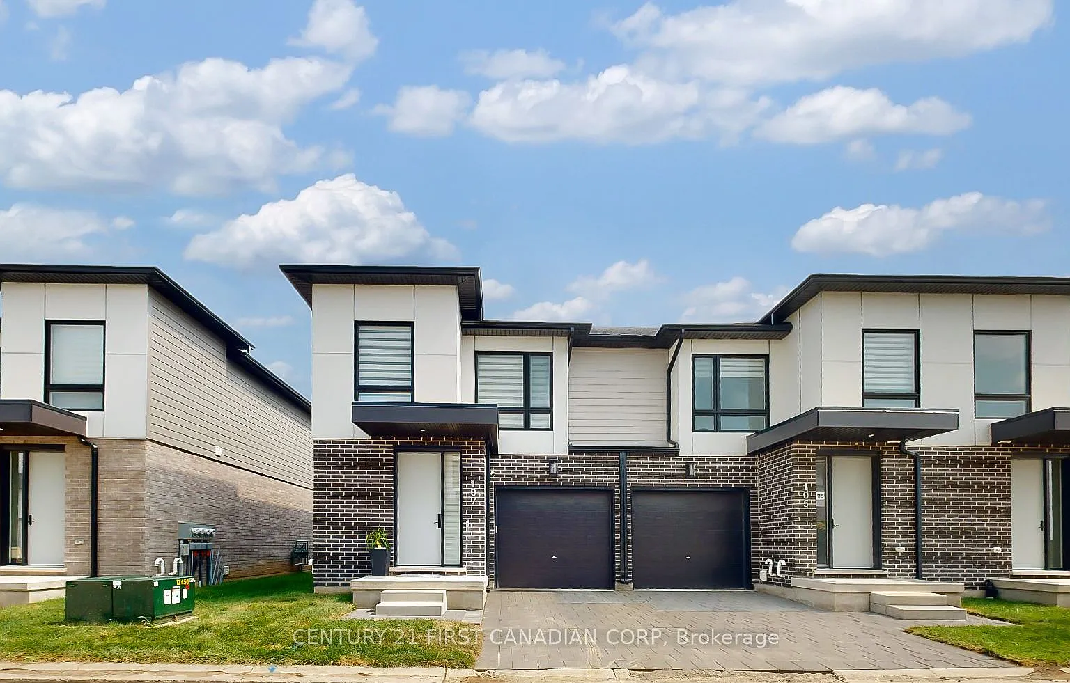 3 bed, $2,950 — Photo 1
