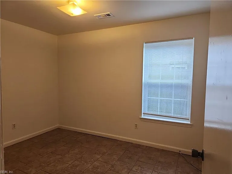 6045 Bradford Dr #B — Photo 22