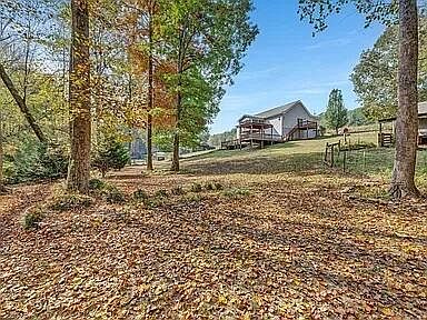 2nd image of 140 County Road 824