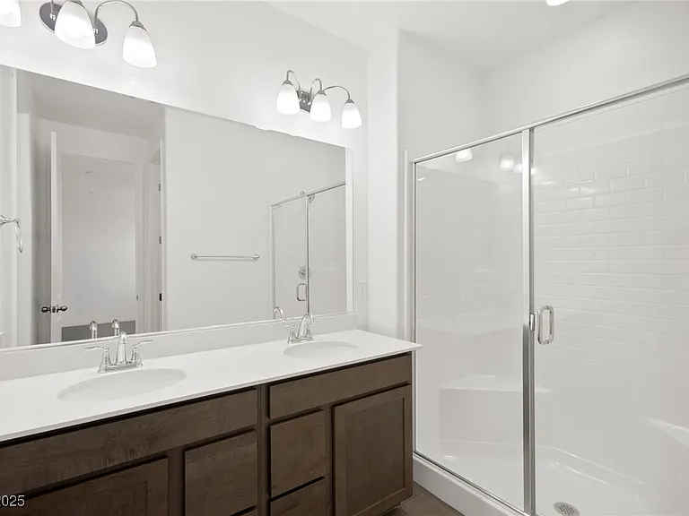 10140 Gabby Glen St — Photo 17