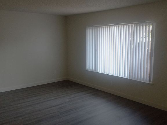 4th image of 445 W Bullard Ave #53-123
