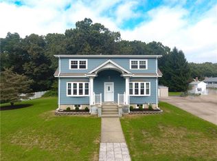 147 Roland St, Cumberland, RI 02864