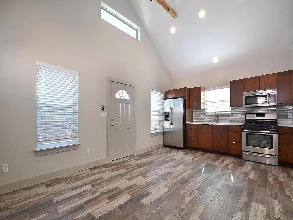 1 bed, 1.0 bath, 480 sqft, $1,500 — Photo 3