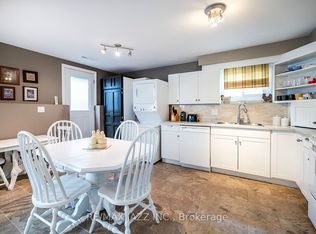 801 Tarn Ct, Oshawa, ON L1J7C9