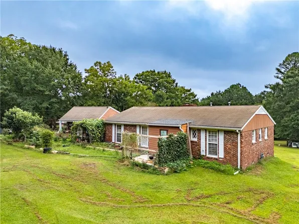 6250 Feldwood Rd, College Park, GA 30349