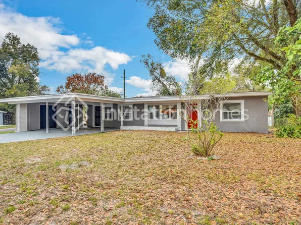 6825 Ambassador Dr, Orlando, FL 32818