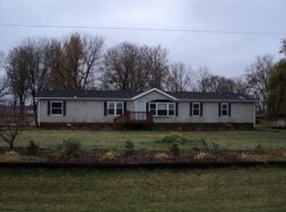 W10551 Meadow Ln, Fox Lake, WI 53933