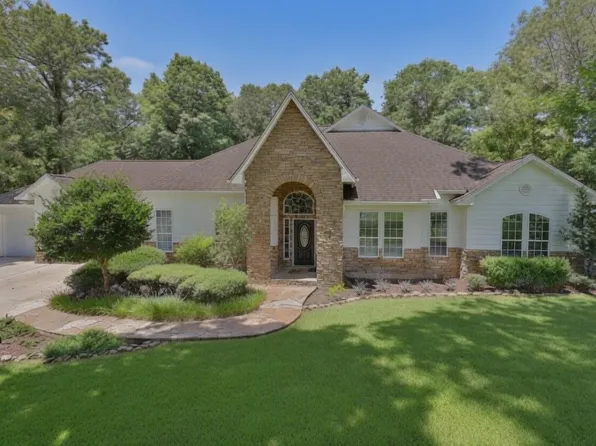 8900 Catamaran Way, Montgomery, TX 77316