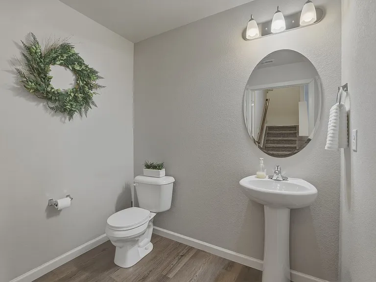 2093 Birmingham Loop — Photo 12