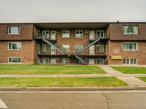 228 W Turnpike Ave APT 5, Bismarck, ND 58501