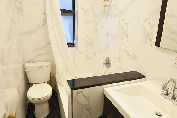 Rented by Bohemia Realty Group | media 16