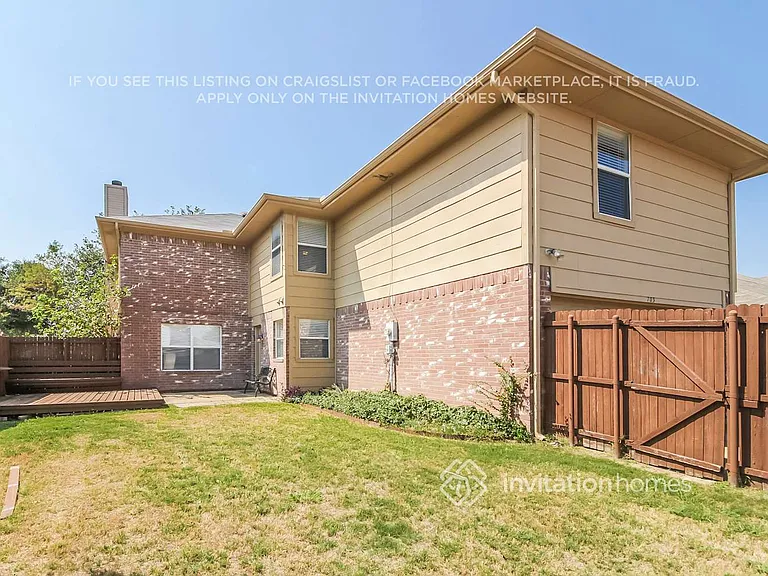 703 Meadowgate Dr — Photo 20