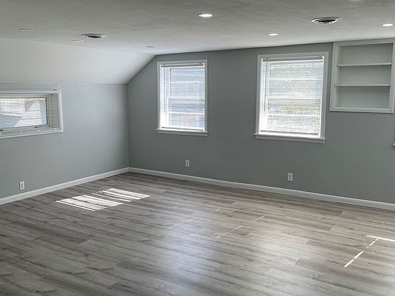4th image of 50 N Main St APT E