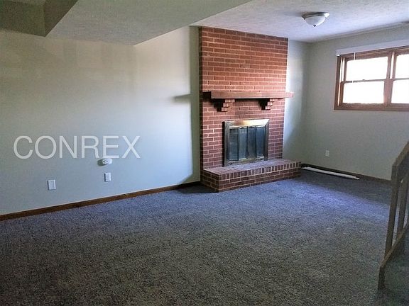 4th image of 2732 Saybrooke Dr