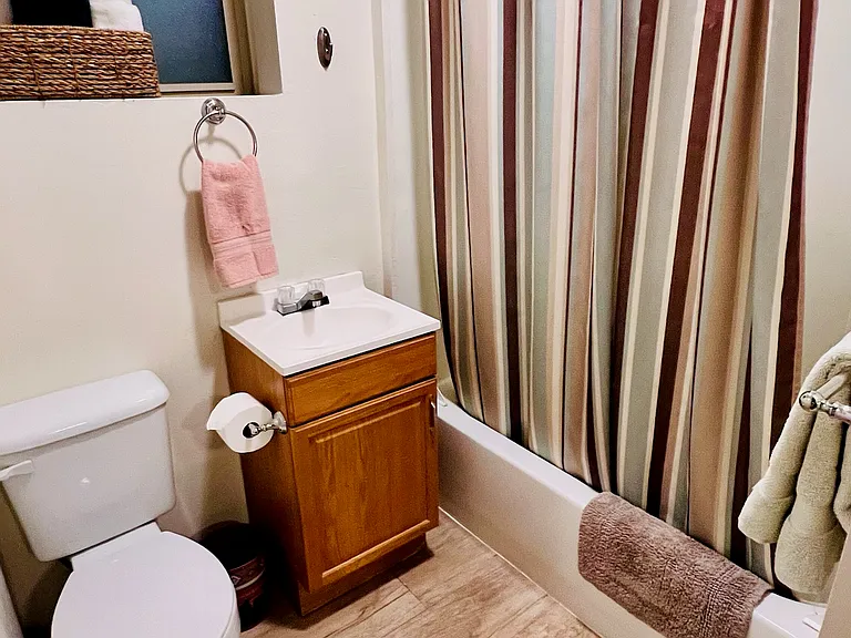 510 W Fleming Ave — Photo 13