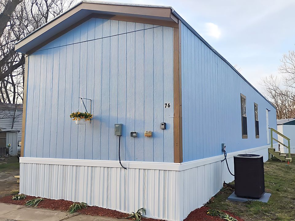 1st image of 110 N Michigan St Lot 76