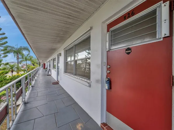 1900 58th Ave N APT 26, Saint Petersburg, FL 33714
