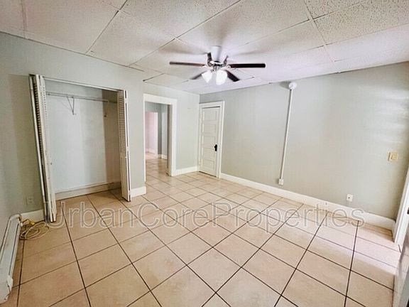 5th image of 354 13th Ave NE
