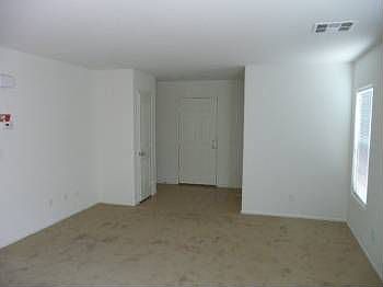 3rd image of 590 Shewsbury Ave