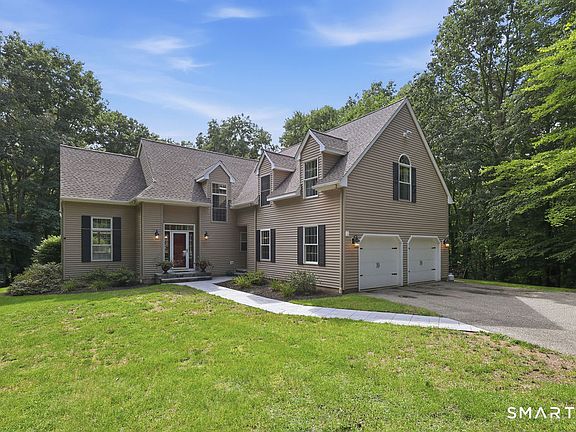 2nd image of 118 Wildcat Road