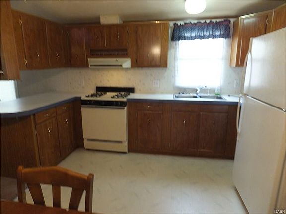 4th image of 10567 Valette Cir S