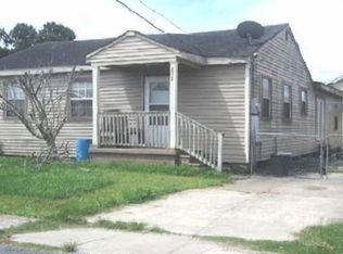 2312 Rochelle St, Harvey, LA 70058