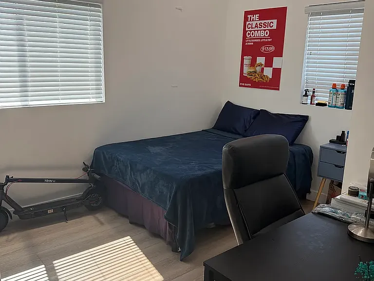 3004 Shrine Pl S — Photo 8