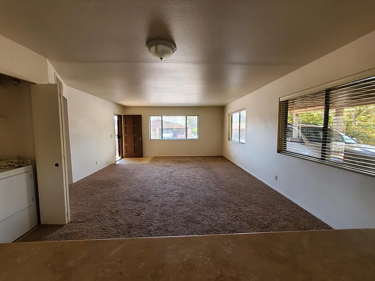 370 Fairway Oaks Dr #A — Photo 16