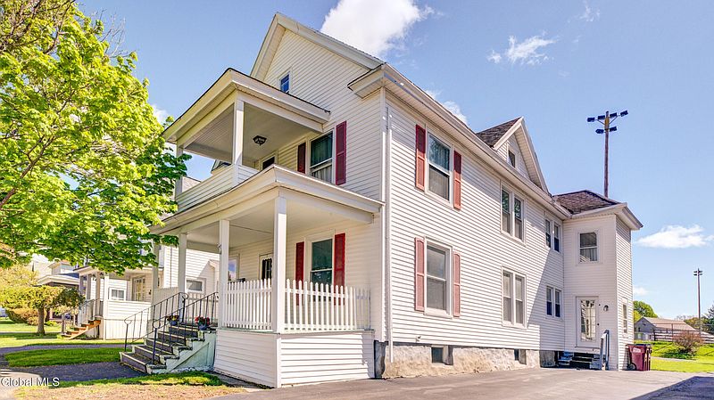 2nd image of 44 Temple Street