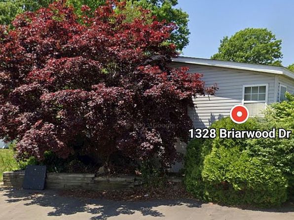 1328 Briarwood Dr