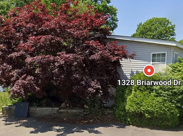 1328 Briarwood Dr, Monroe, MI 48161