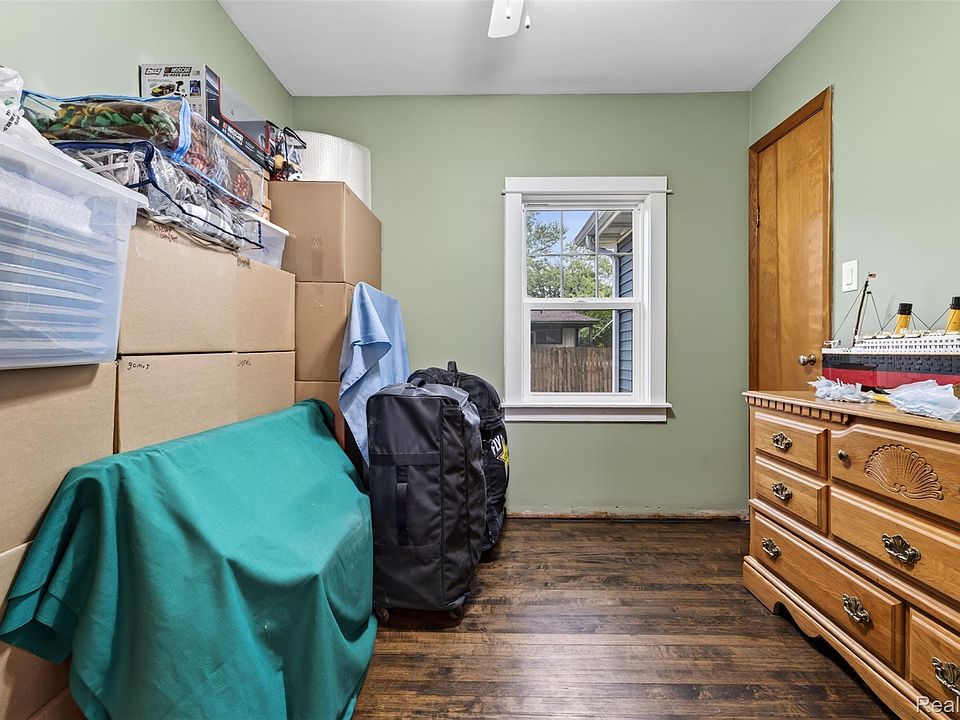 691 E Tennyson Ave, photo 11