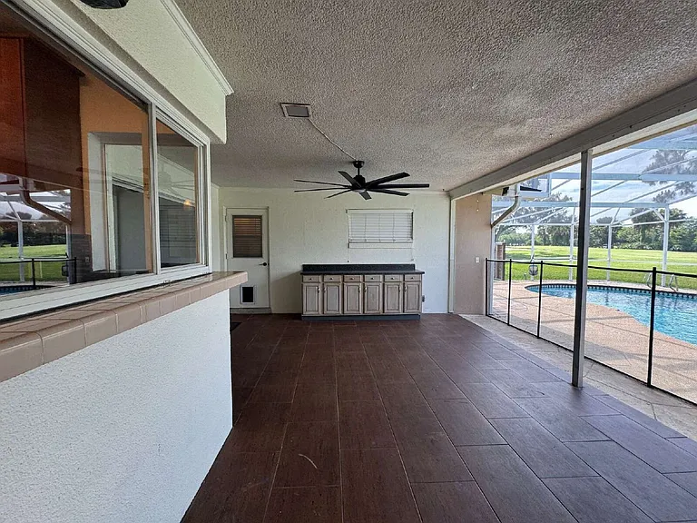 2806 Summerfield Rd — Photo 39