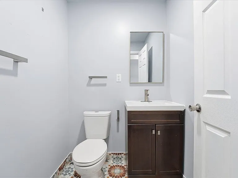 225 Freeman Ave #1 — Photo 9